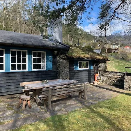 Voss/bolstad: Peaceful Countryside Cabin/lodge