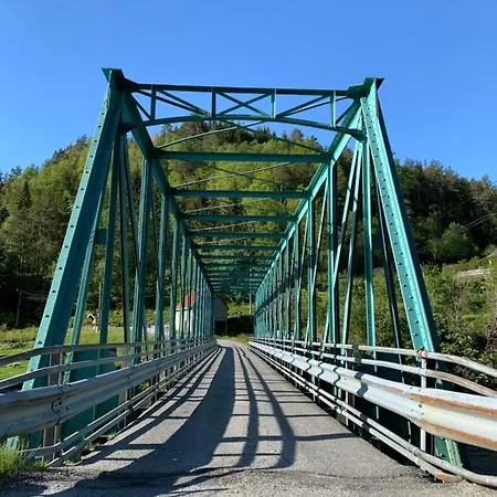 Voss/bolstad: Peaceful Countryside Cabin/lodge Feriehus Bolstadøyri